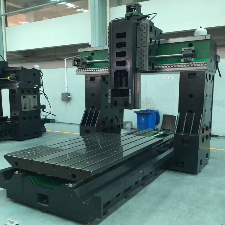 龍門加工中心 龍門加工中心