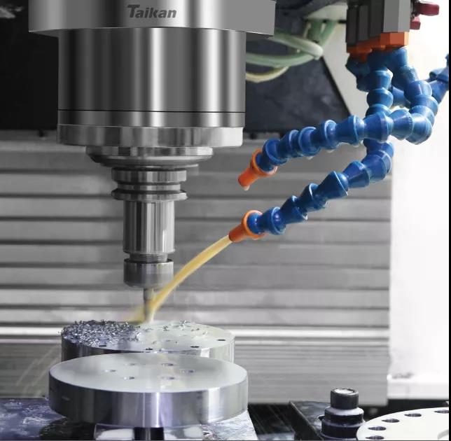 臺群加工中心保養